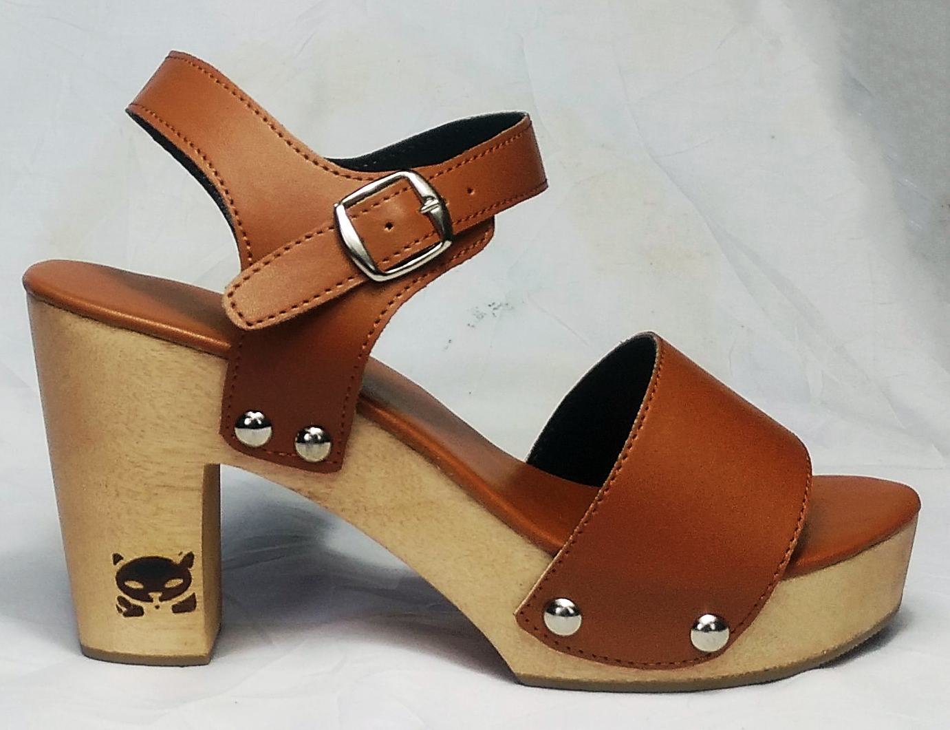 Brown leather platform heel sandal