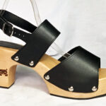 nature wood sole platform shoes and black leather clogmaking