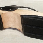 sustainable sandal orthopedic made of wood and recycles tires